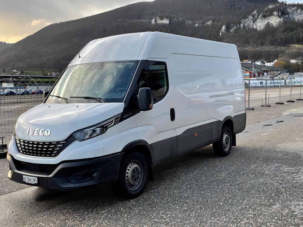 Iveco Kleinbus mieten Nr. 5